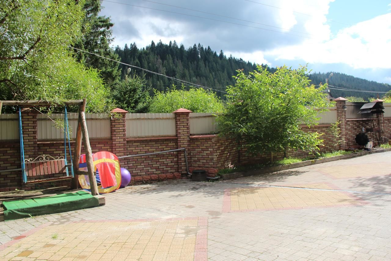Отель Complex Svitanok Яремче-19