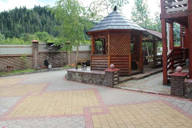 Отель Complex Svitanok Яремче-16