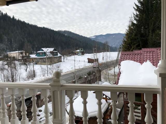 Отель Complex Svitanok Яремче-4